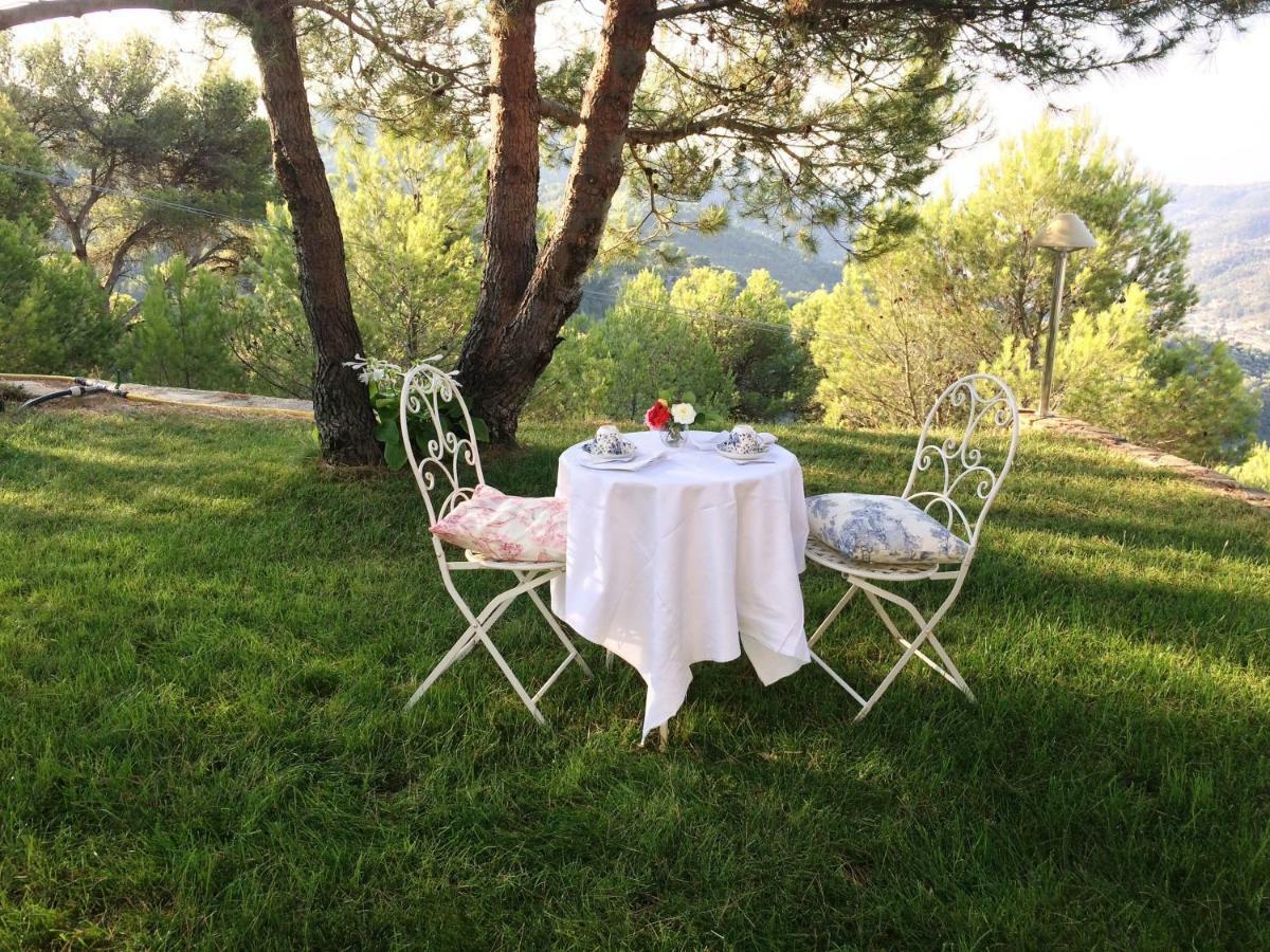 B&B Normanna Dolceacqua Exterior photo